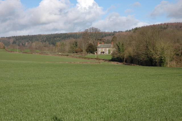 File:Dingle House, Yarsop - geograph.org.uk - 353918.jpg