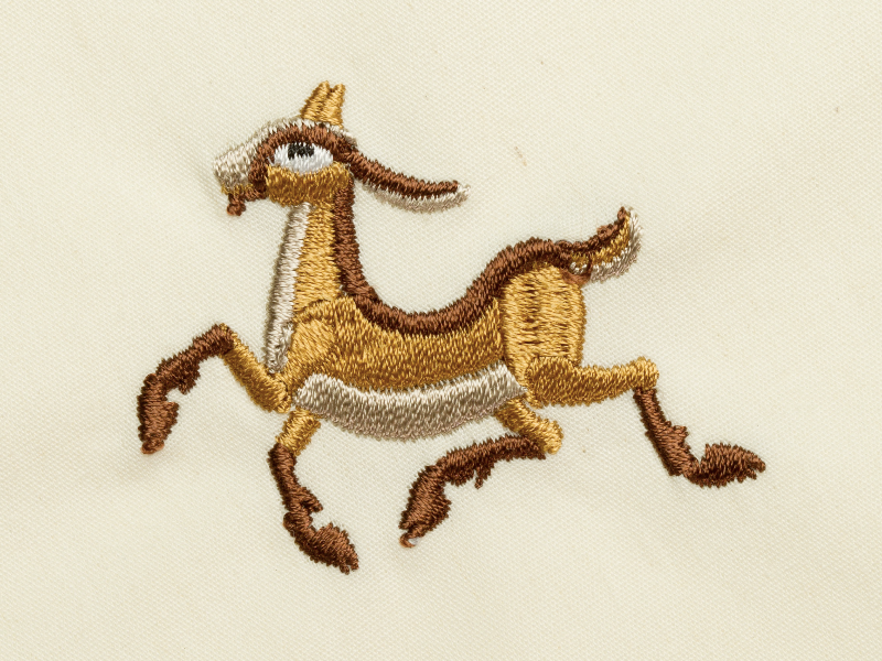 File:Embroidered goat from Chad Gadya raw frames.png