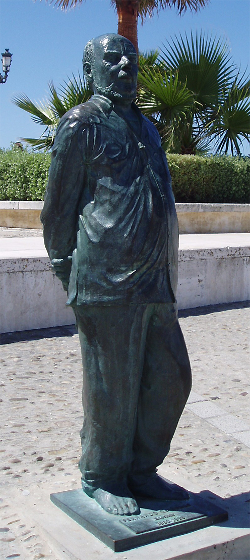 Estatuafernandoqui.jpg