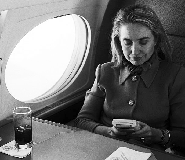 File:Hillary Rodham Clinton on plane using Game Boy (07).jpg