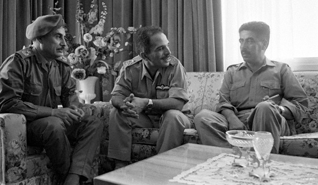 File:Jordanian King meets advisors on events of Black September, 17 September 1970.png