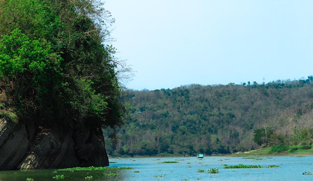 File:KAPTAI LAKE RANGAMATI 02.jpg