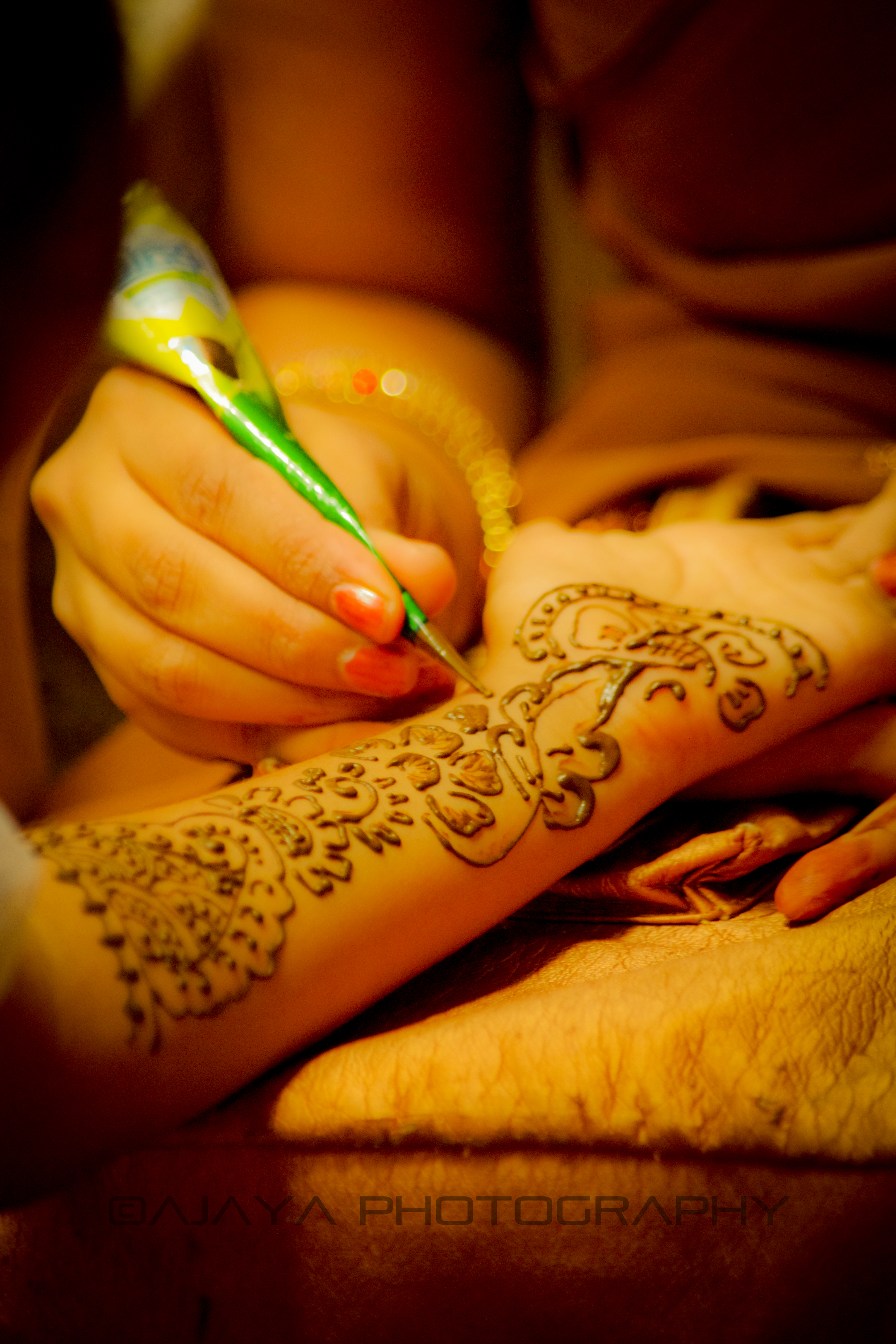 South Indian Mehandi Artist in Ujjain