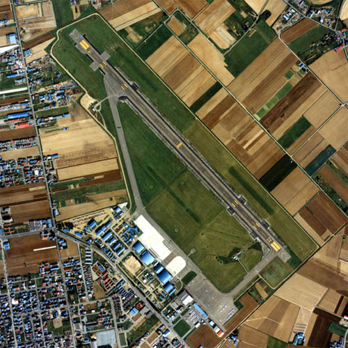 File:OkadamaAirport.jpg