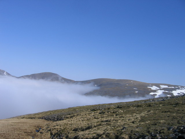 File:On the east ridge of Ben Alder - geograph.org.uk - 903955.jpg