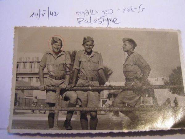 File:PikiWiki Israel 380 Israel Defense Forces חייל פולני יהודי בפלסטינה.jpg