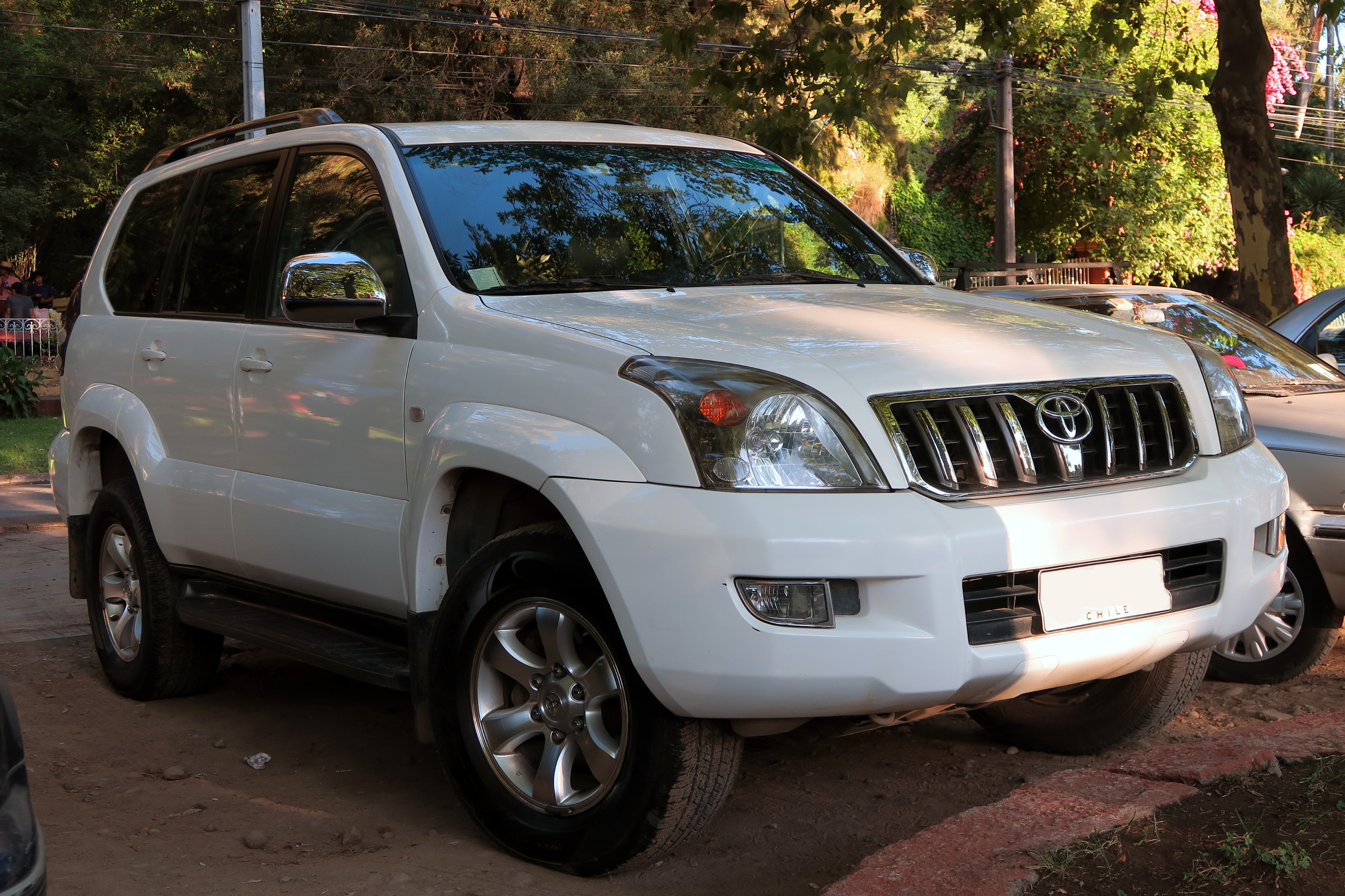 Toyota Land Cruiser Prado VX