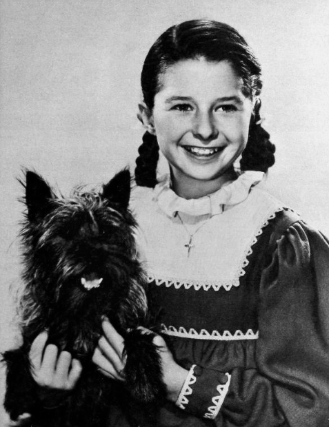 Weidler holding [[Terry (dog)|Terry]] the dog for the film ''[[Bad Little Angel]]'' (1939)