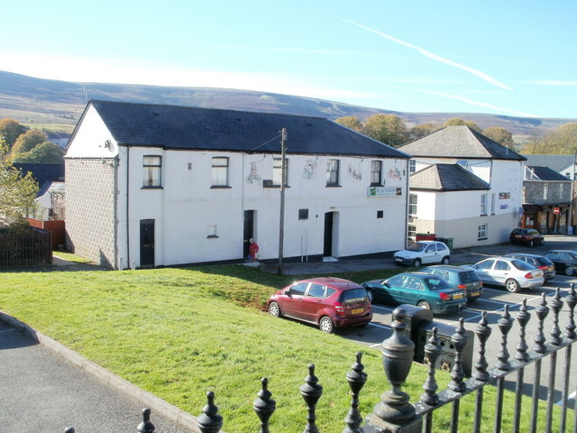 Small picture of Blaenavon Constitutional Club courtesy of Wikimedia Commons contributors