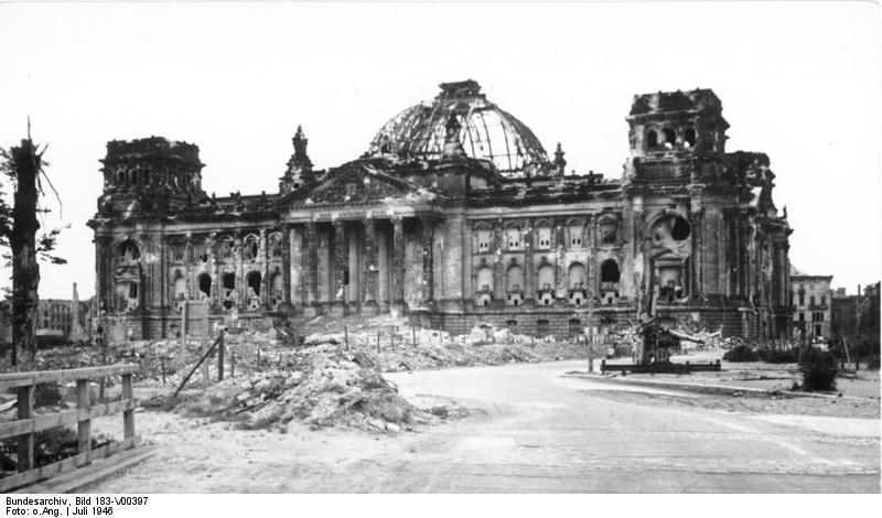 File:Bundesarchiv Bild 183-V00397, Berlin, zerstörter Reichstag.jpg