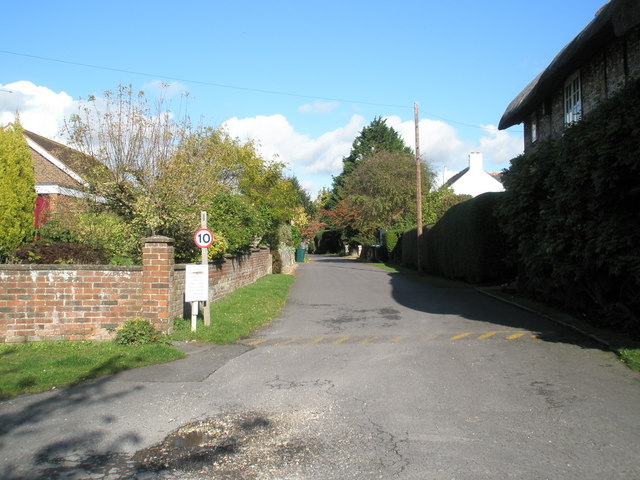 File:Ham Lane, Prinsted - geograph.org.uk - 1025833.jpg