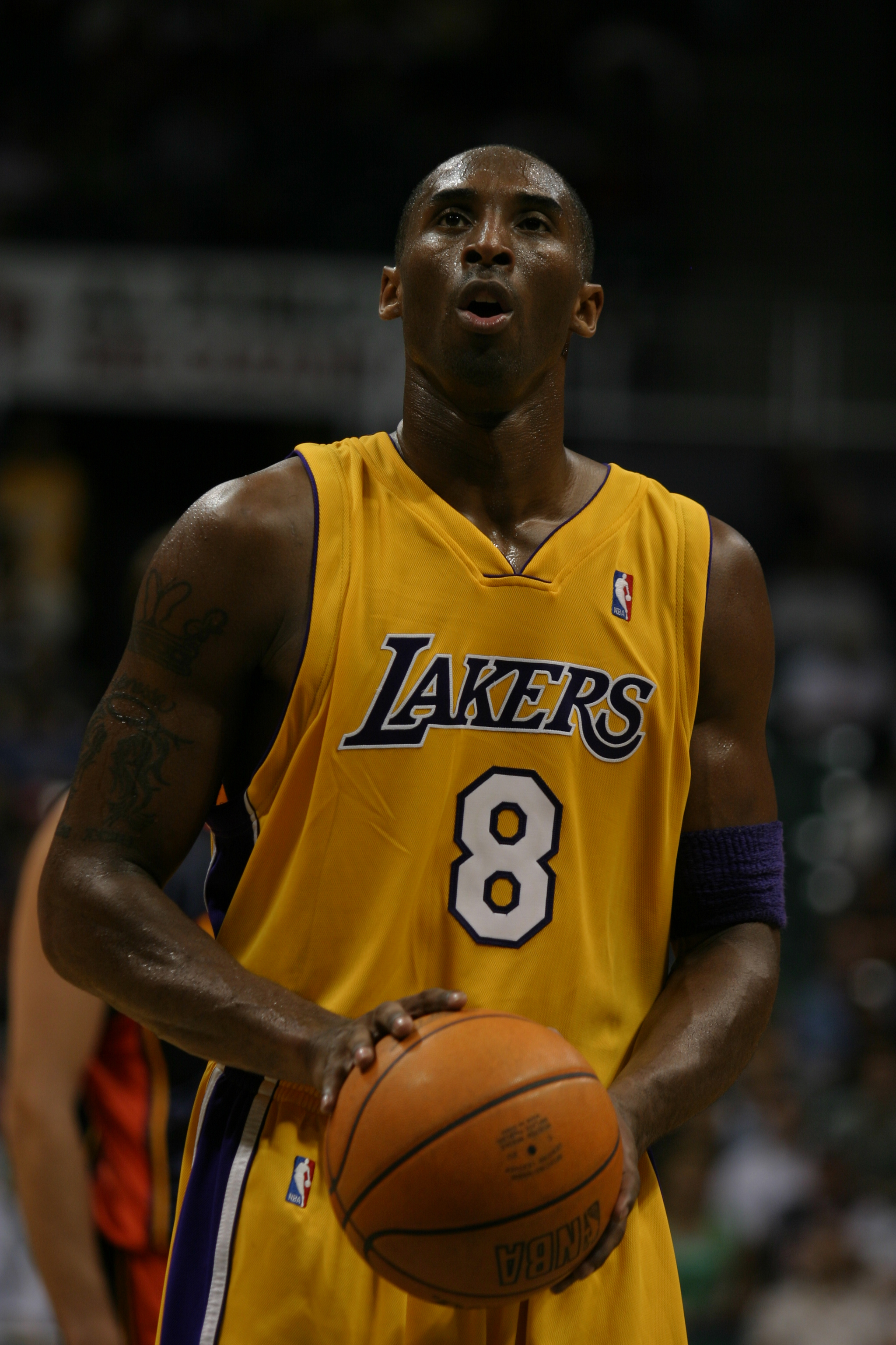 File:Kobe Bryant 8.jpg - Wikimedia Commons