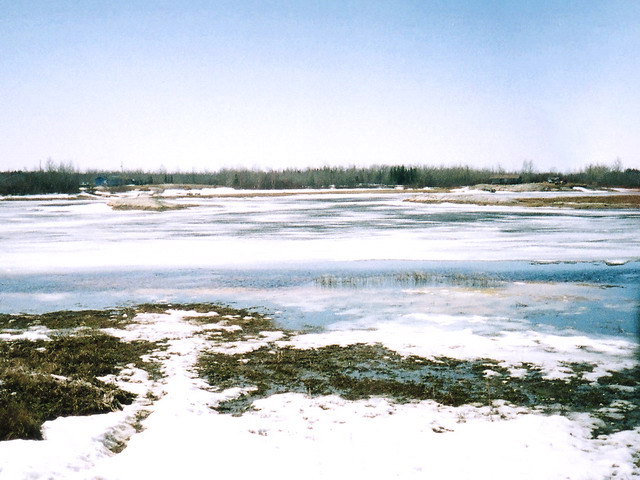 File:PoplarRiverManitobaDuringIceMelt.jpg