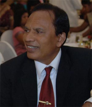 <span class="mw-page-title-main">Sanath Weerakoon</span> Sri Lankan civil servant