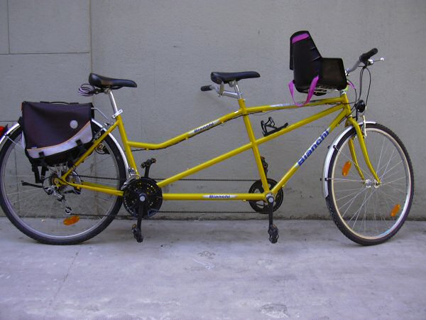 File:Bicicleta tandem.jpg - Wikimedia Commons