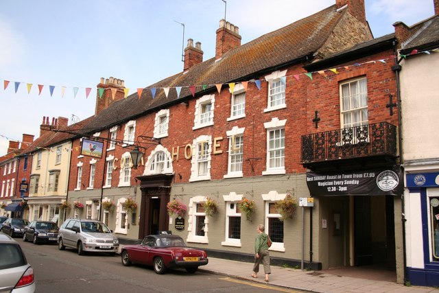 File:The Cock Hotel - geograph.org.uk - 569802.jpg
