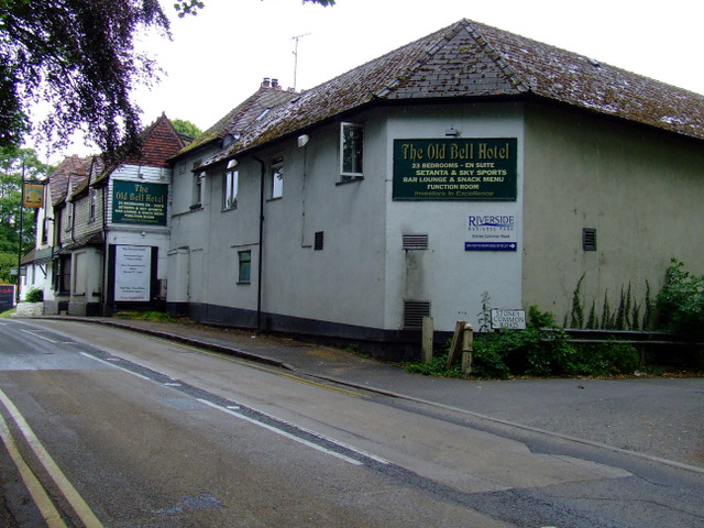 Small picture of The Old Bell Hotel courtesy of Wikimedia Commons contributors