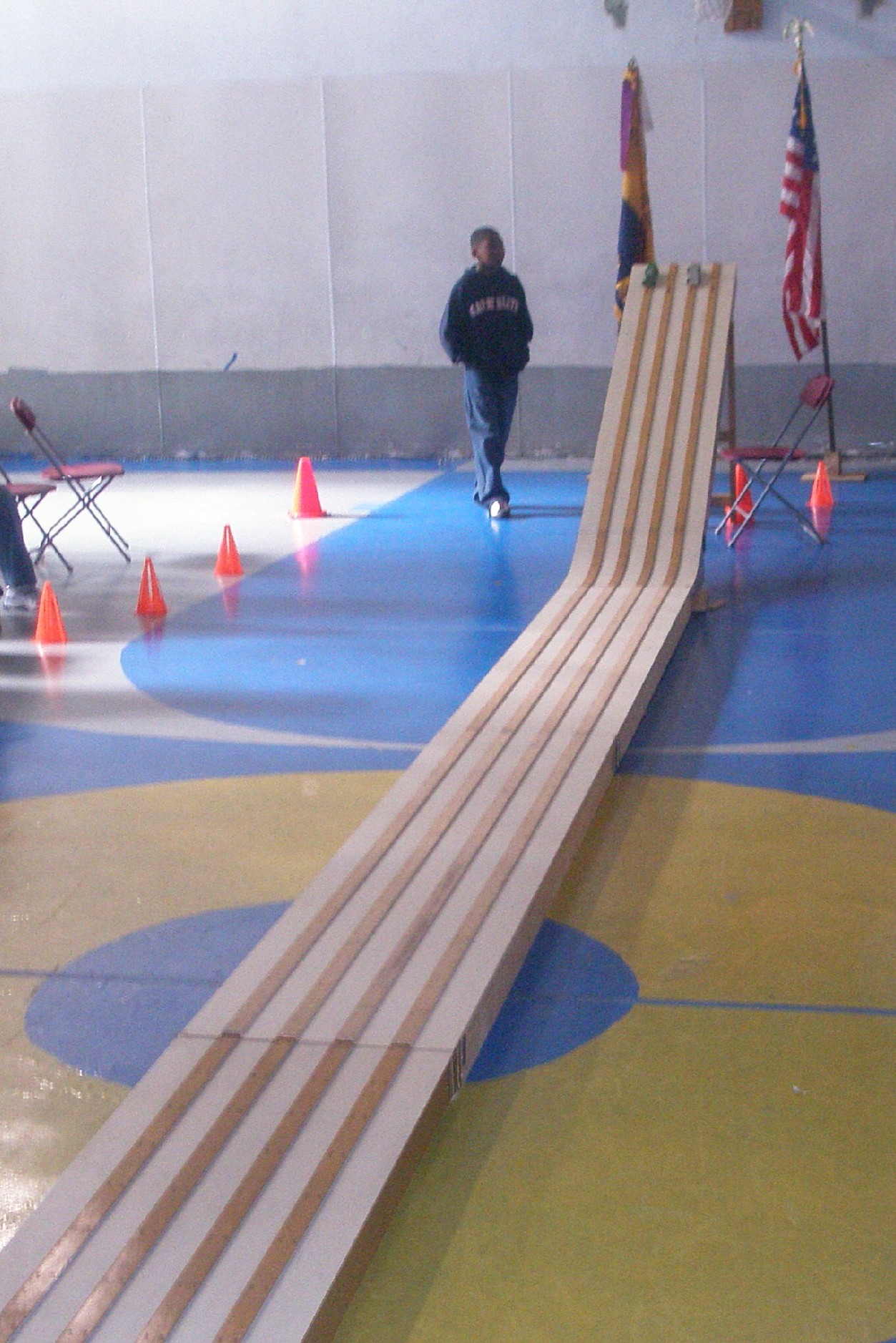 File Track Pinewood Derby jpg Wikimedia Commons