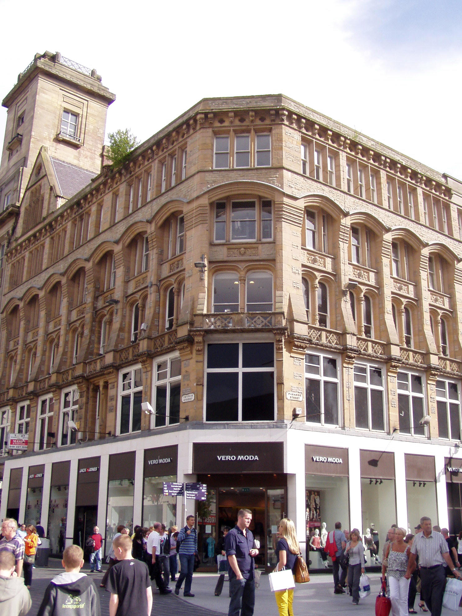 en anden Vandt kolbe File:Vero Moda, Church Street, Liverpool.jpg - Wikimedia Commons