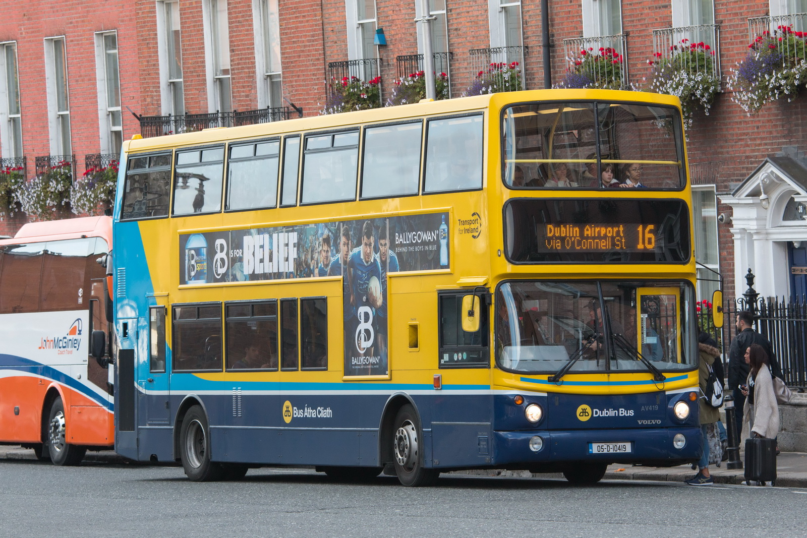 Автобус гусев калининград экспресс. Dublin Bus. Гусев автобус АВ 850 39. Dublin Bus Universal accessibility in Dublin. Dublin Bus t Shirt.