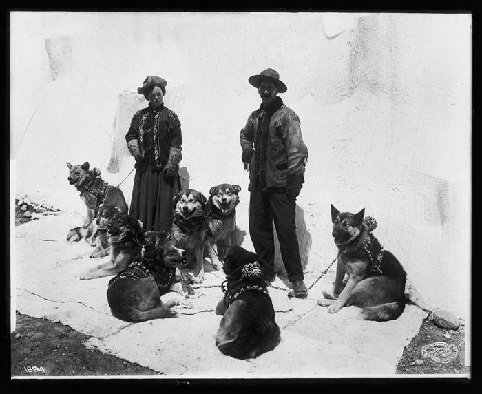 File:Caribou Bill and woman with dog team, Alaska-Yukon-Pacific Exposition, Seattle, 1909 (MOHAI 4269).jpg