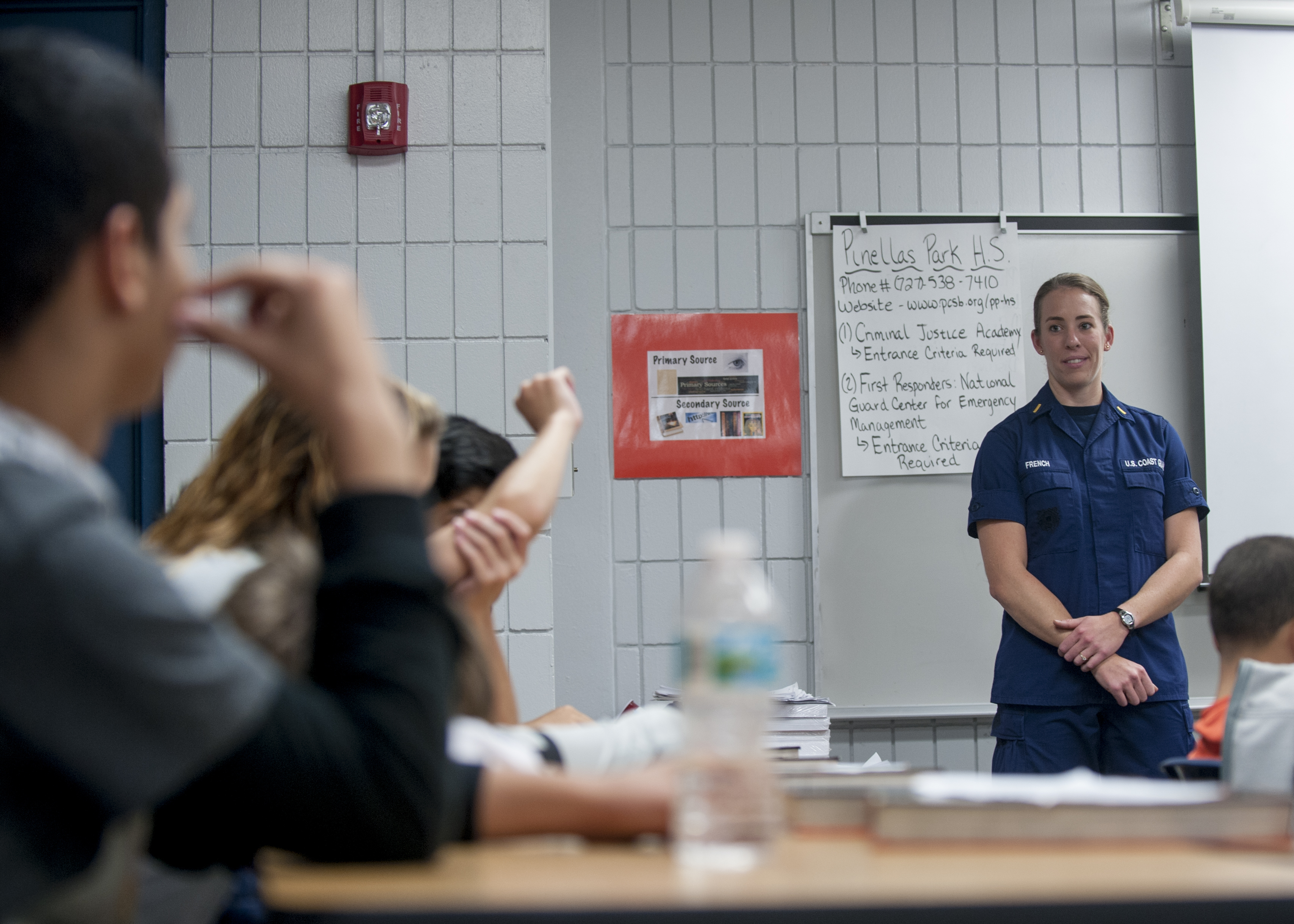File Coast Guard Air Force Unite For Great American Teach In At