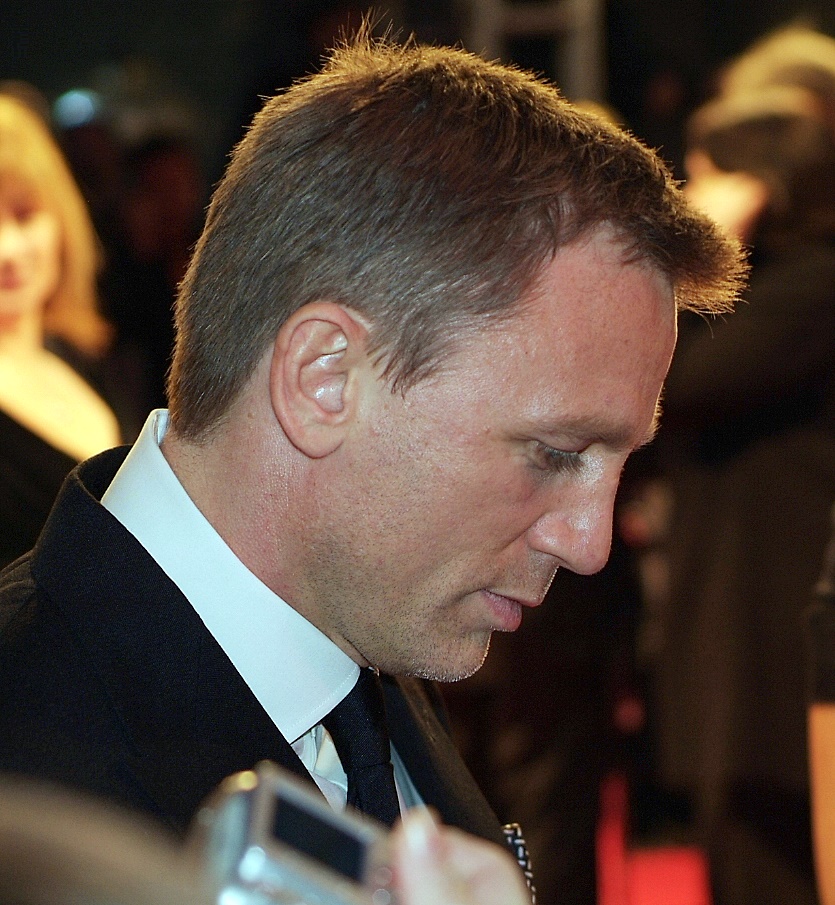 Daniel_Craig_2%2C_2007.jpg