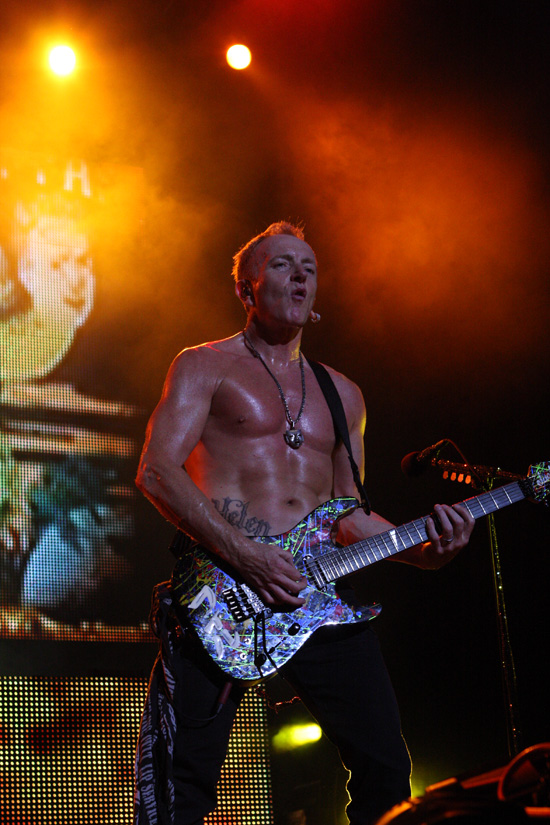 Significado de Pour Some Sugar on Me por Def Leppard