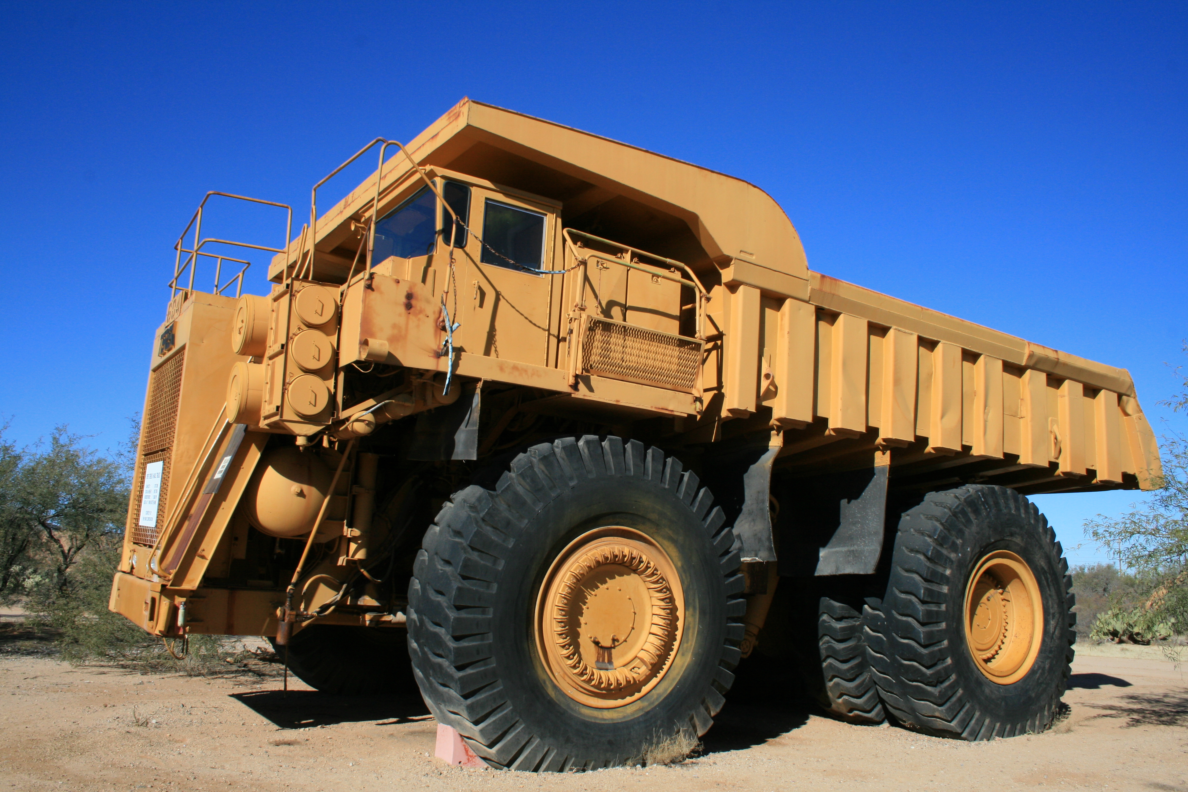 Terex 33-15 camion dumper da miniera Dump_truck_-_panoramio