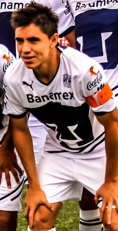 <span class="mw-page-title-main">Efraín Velarde</span> Mexican footballer (born 1986)