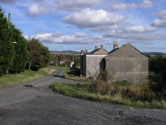 File:Ghost Village near Cwmllynfell - geograph.org.uk - 574885.jpg