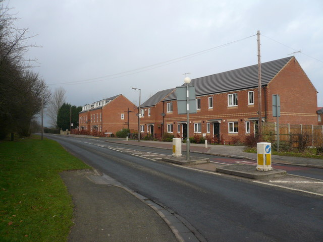 File:Inkersall Green Road - geograph.org.uk - 671872.jpg