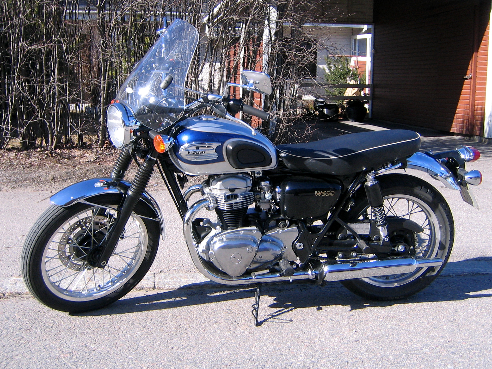 Kawasaki W650 - Wikipedia