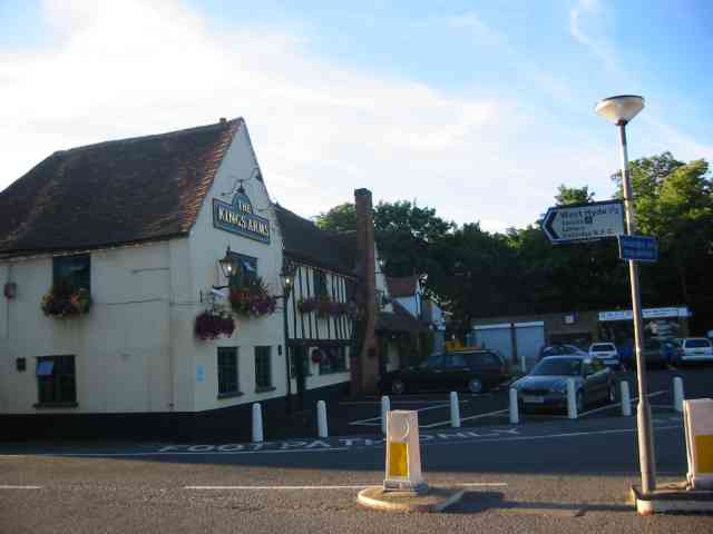 File:Kings Arms Pub at Harefield - geograph.org.uk - 28078.jpg