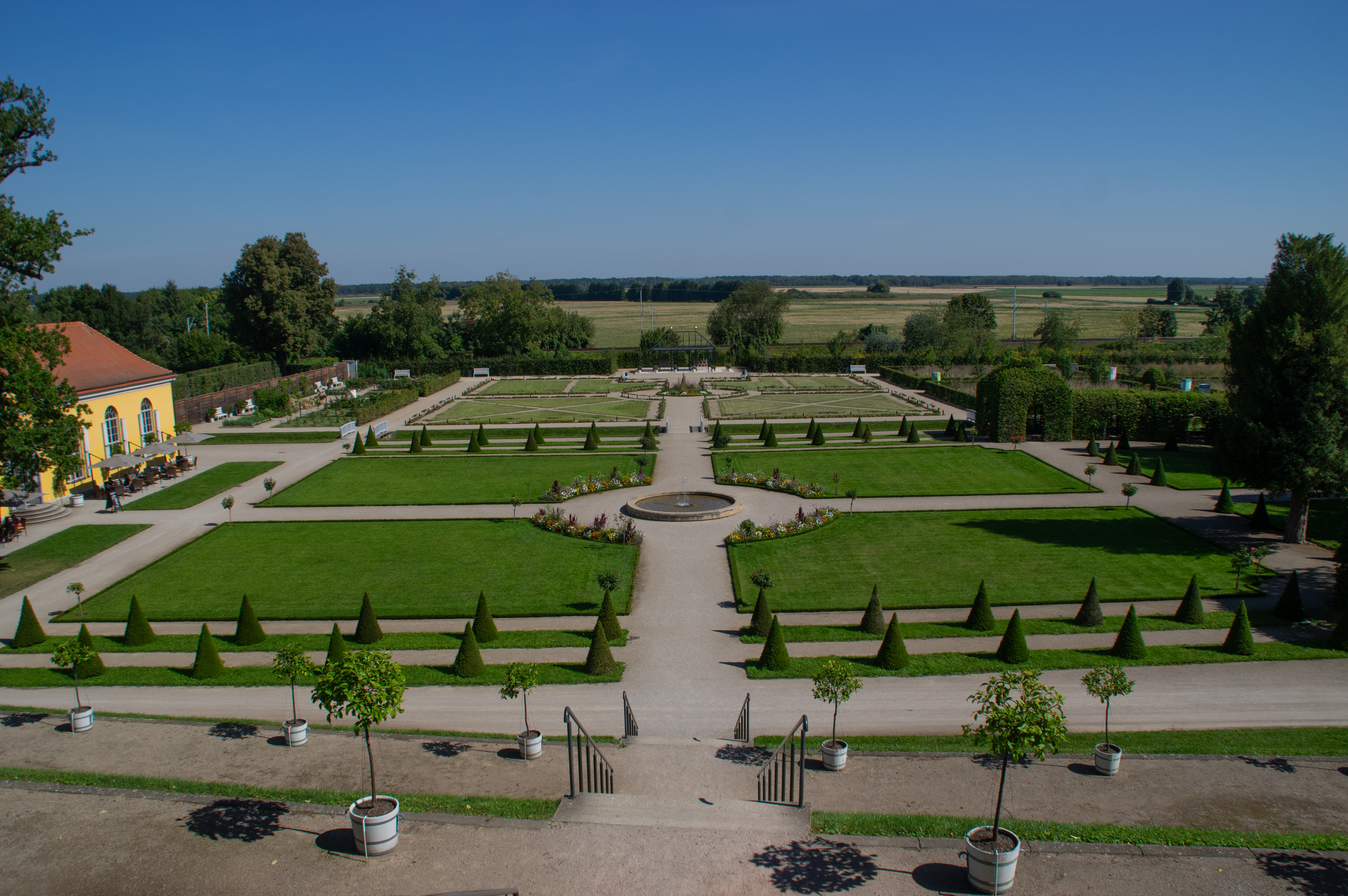 Klostergarten mit Orangerie in Neuzelle (2023)