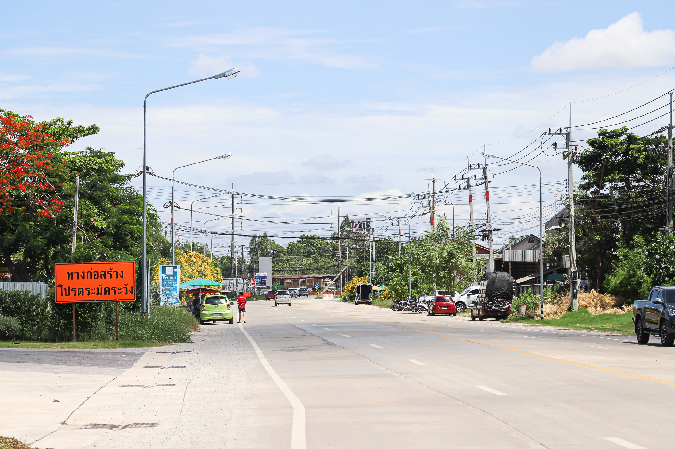 Local roads. Накхонситхаммарат. Провинция Накхонситхаммарат.