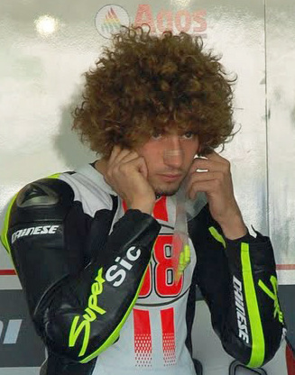 File:Marco Simoncelli 2009 Valencia (cropped).jpg