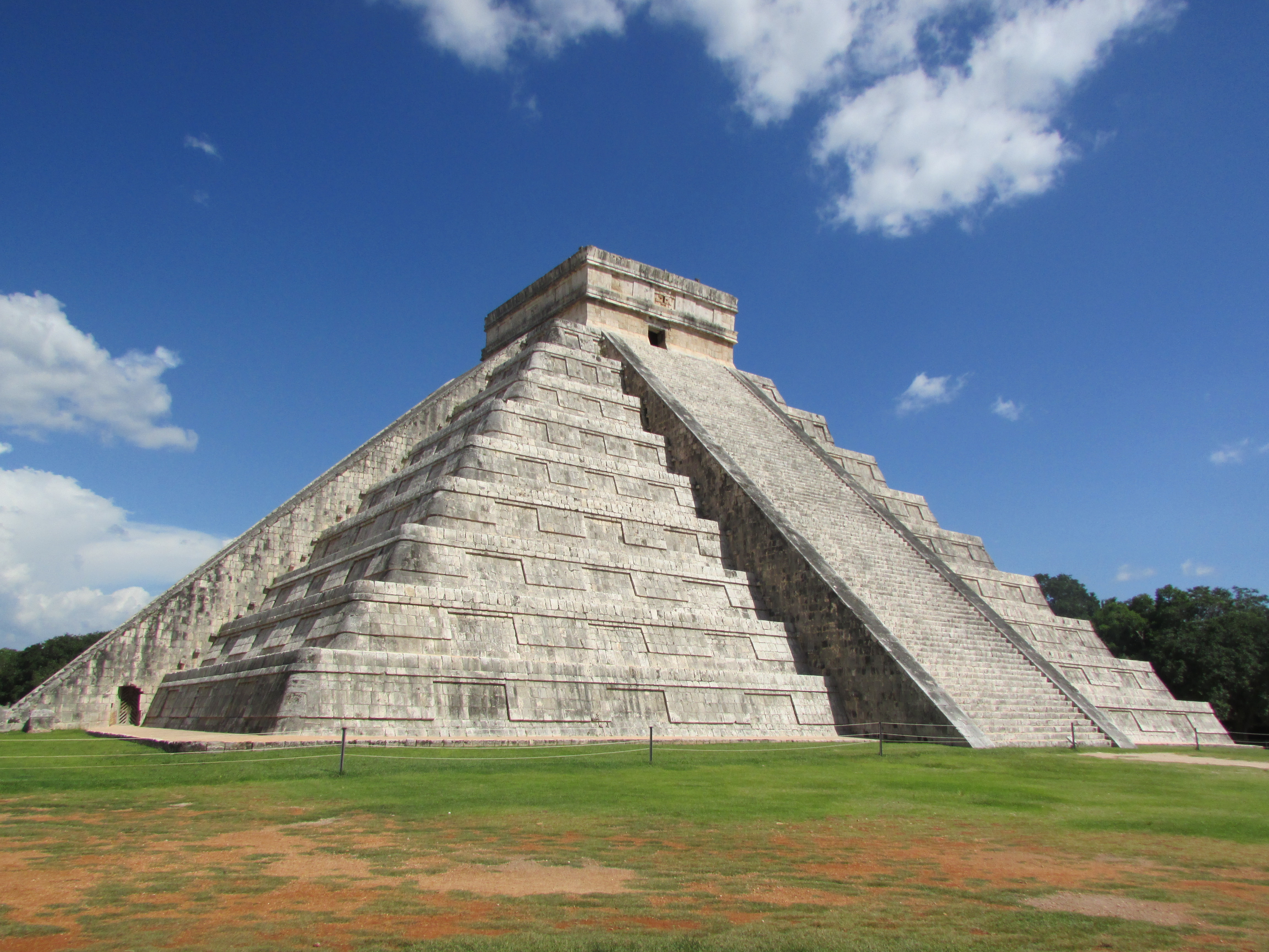 piramide social maya