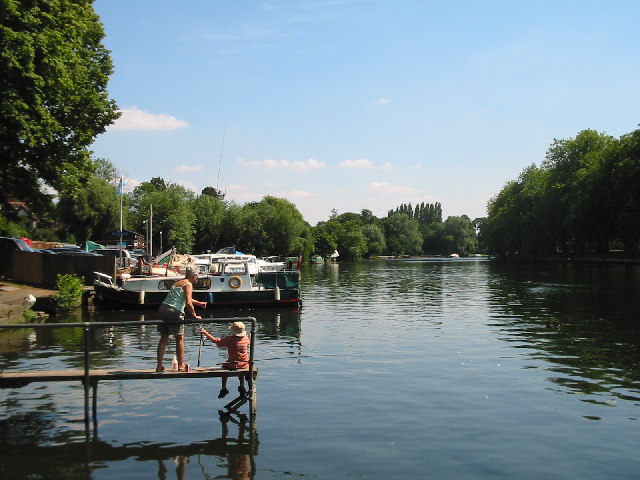 River Thames, Datchet - geograph.org.uk - 25721