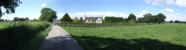 File:Road to The Fields Farm - geograph.org.uk - 498938.jpg