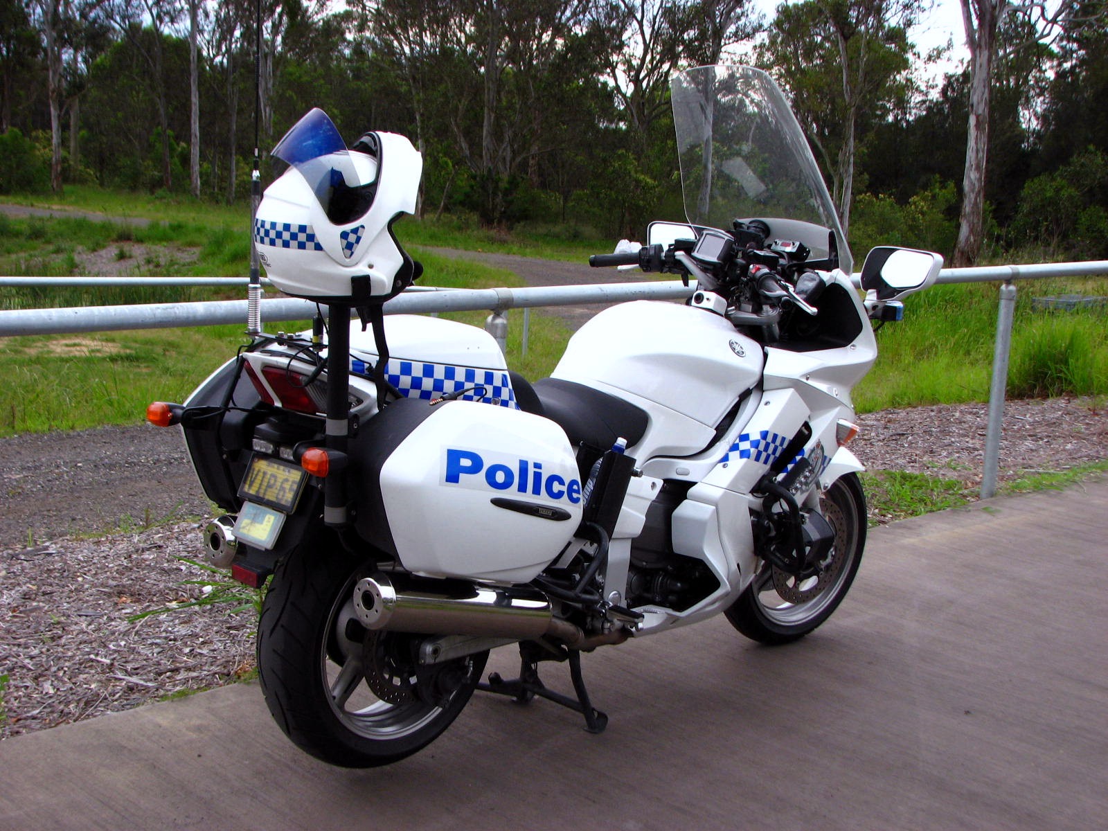 Yamaha FJR 1300 Police