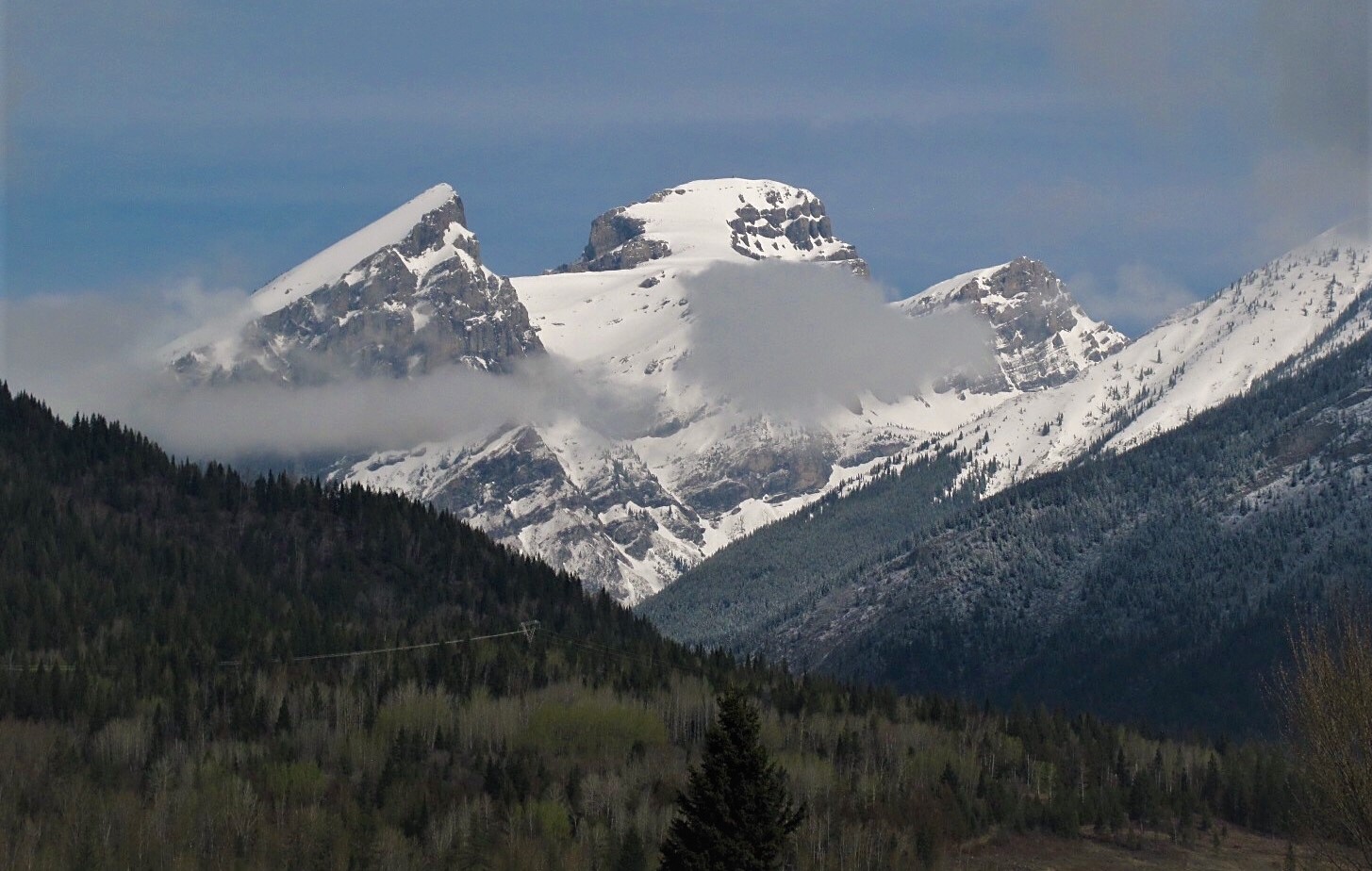 Three Sisters (Elk Valley) - Wikipedia