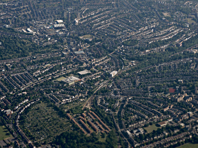 File:Tulse Hill from the air - geograph.org.uk - 4538662.jpg