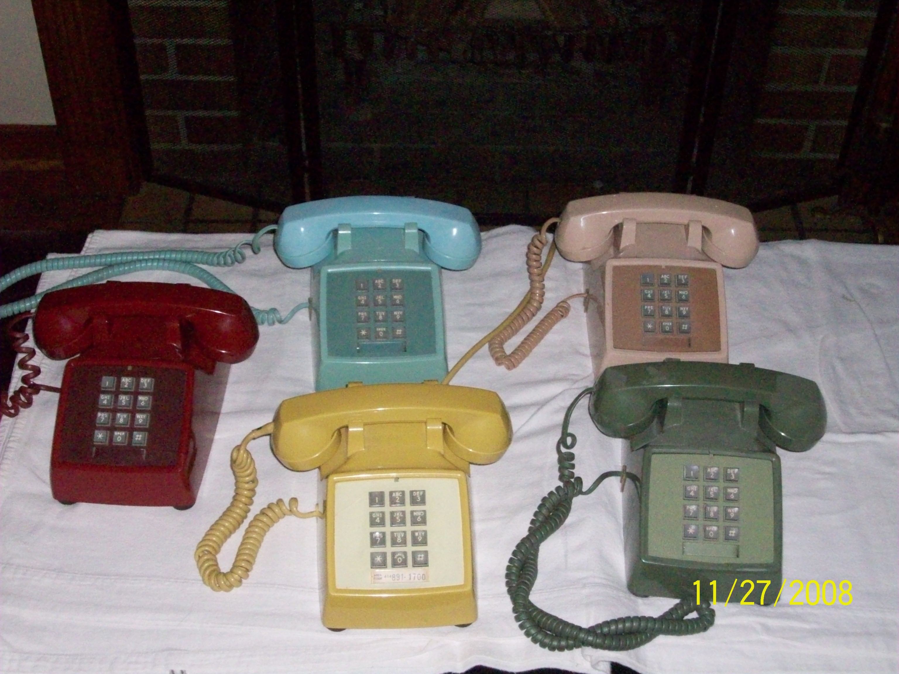 Телефон 500 900. Western Electric 2500. Western Electric Phone 2500. М500 телефон. 500 На телефон.