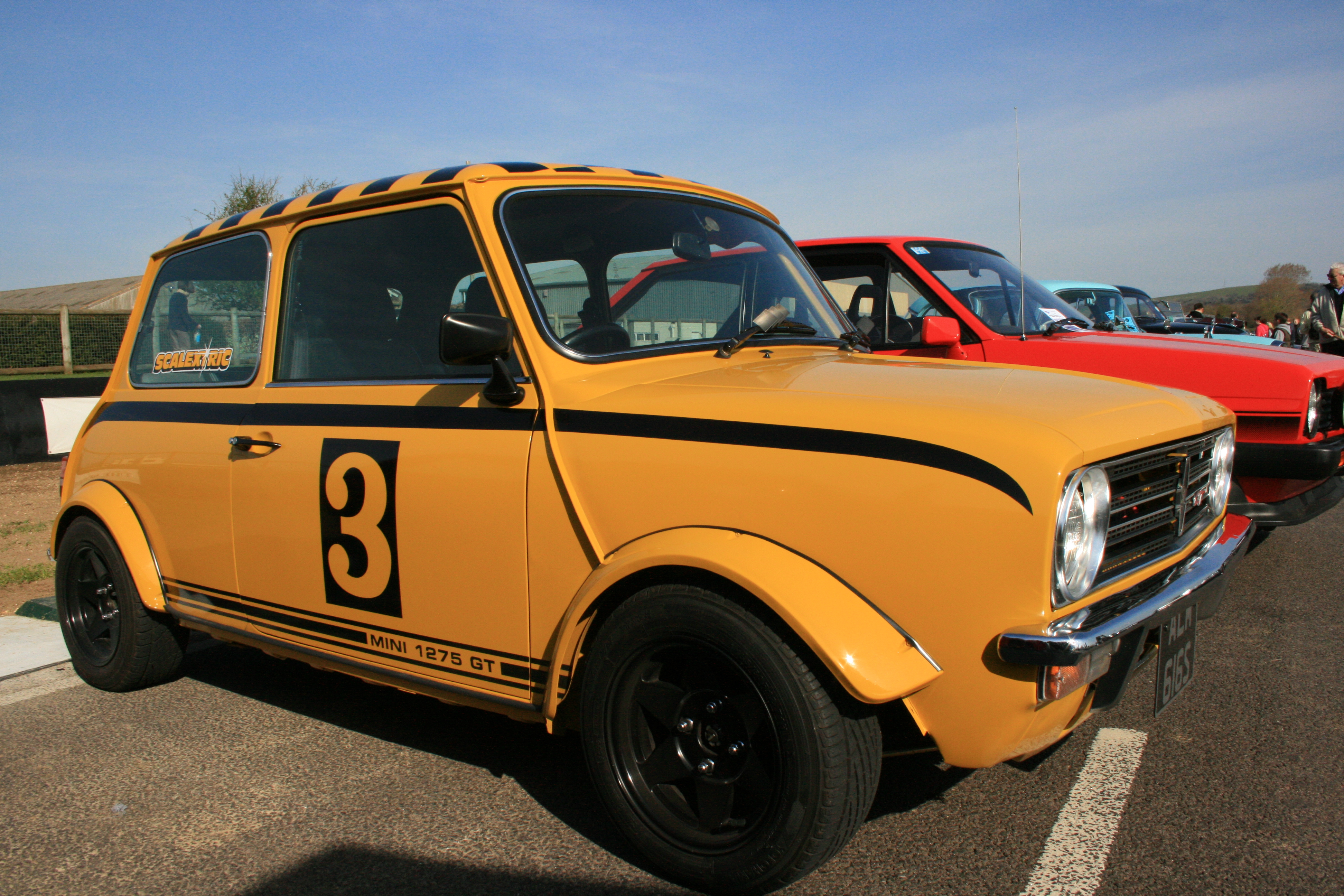 scalextric mini clubman