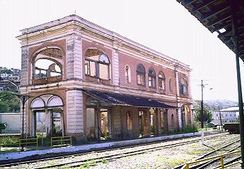 File:Antiga Estação de Porto Novo.jpg