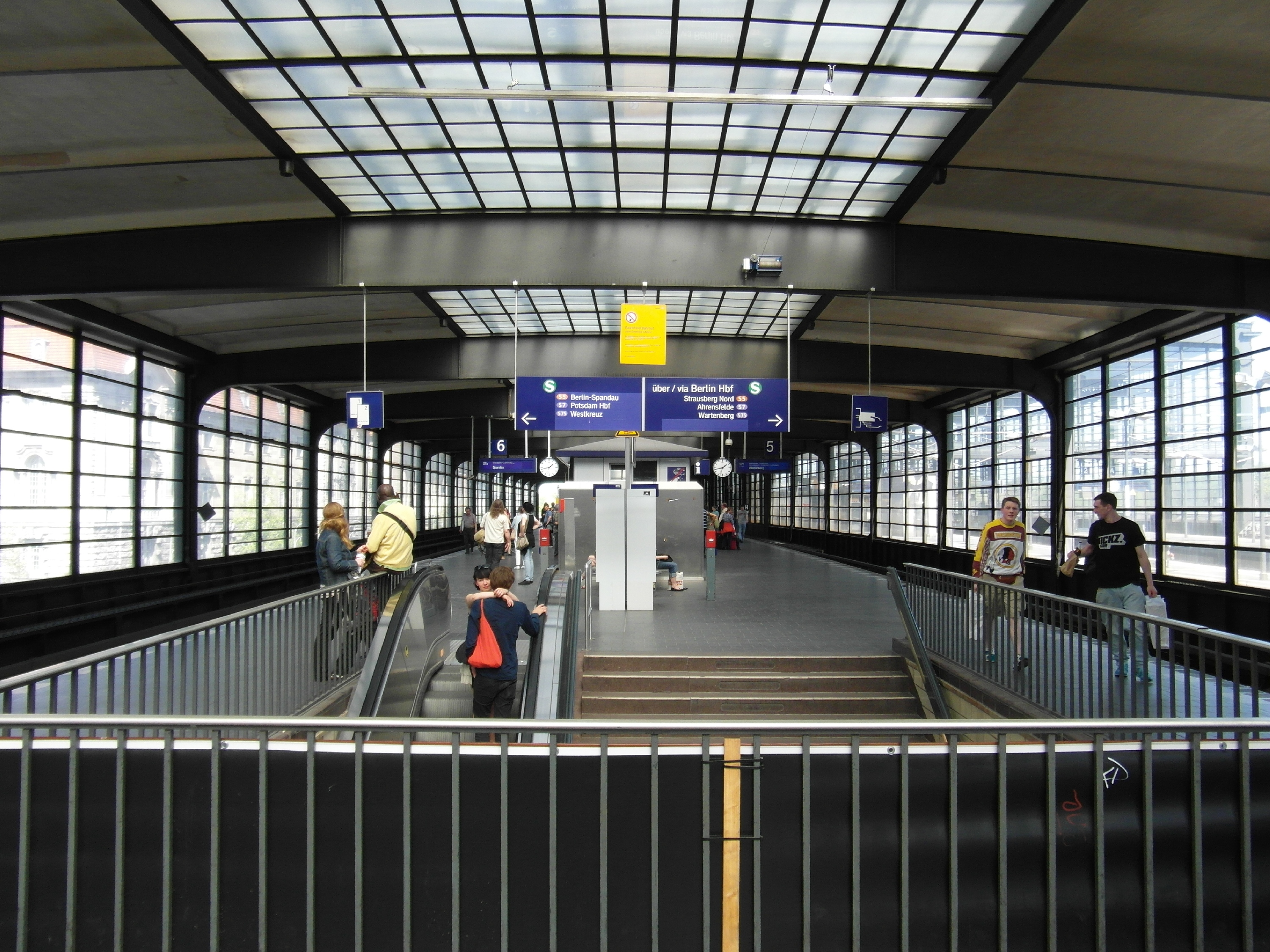 File Berlin Bahnhof Zoologischer Garten Stadtbahn 7183763588