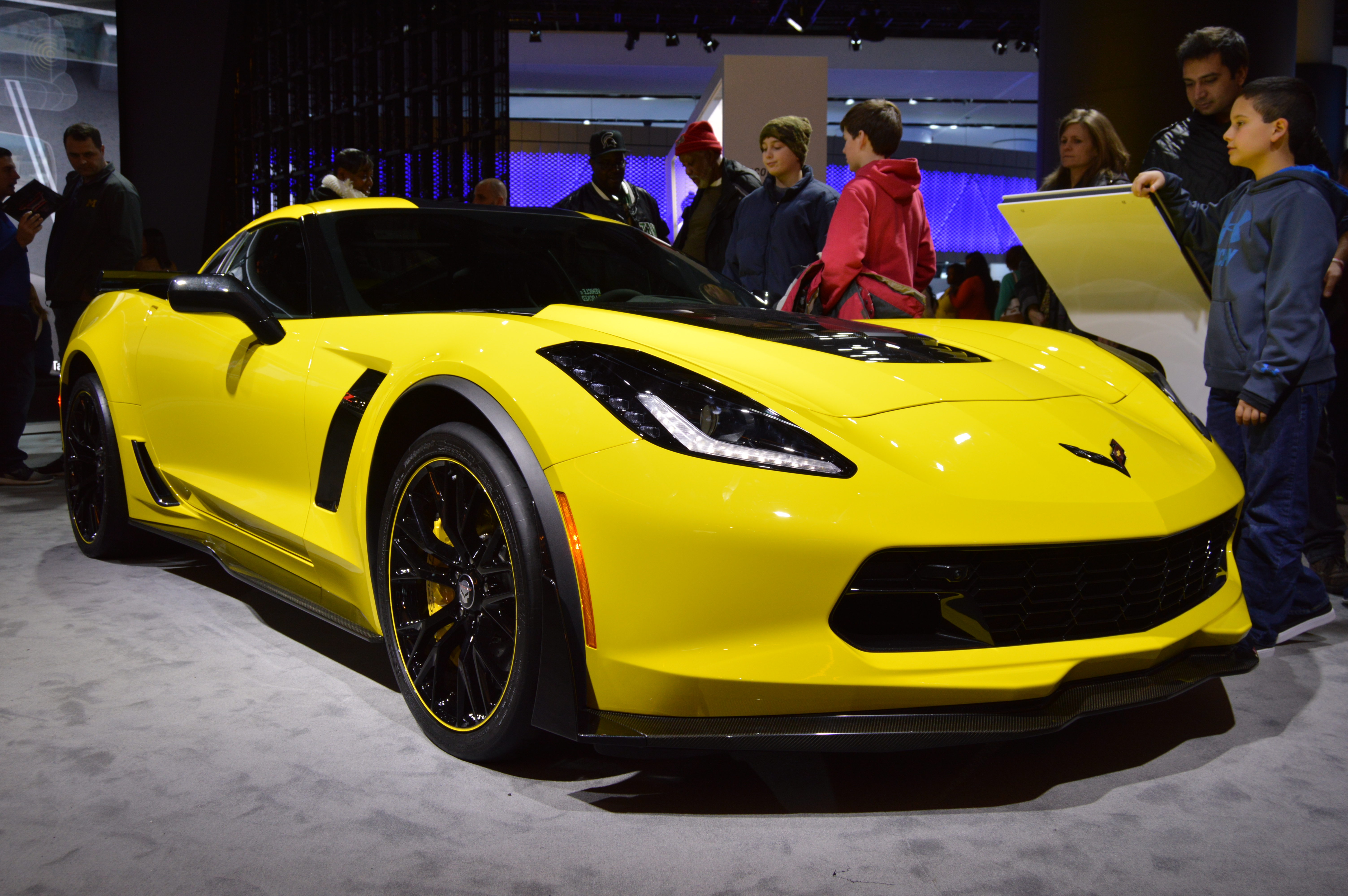 Purple Chevrolet Corvette z06