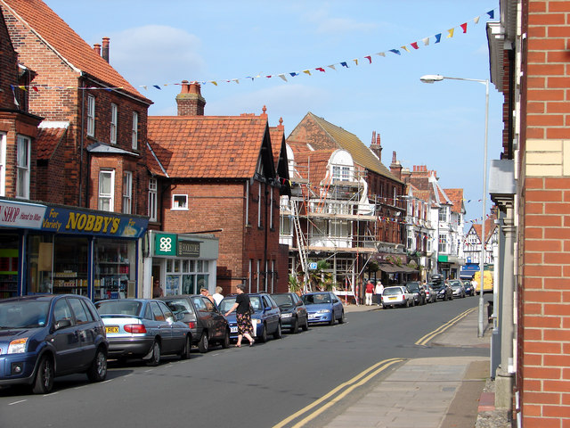 File:Church Street, Sheringham - geograph.org.uk - 246595.jpg