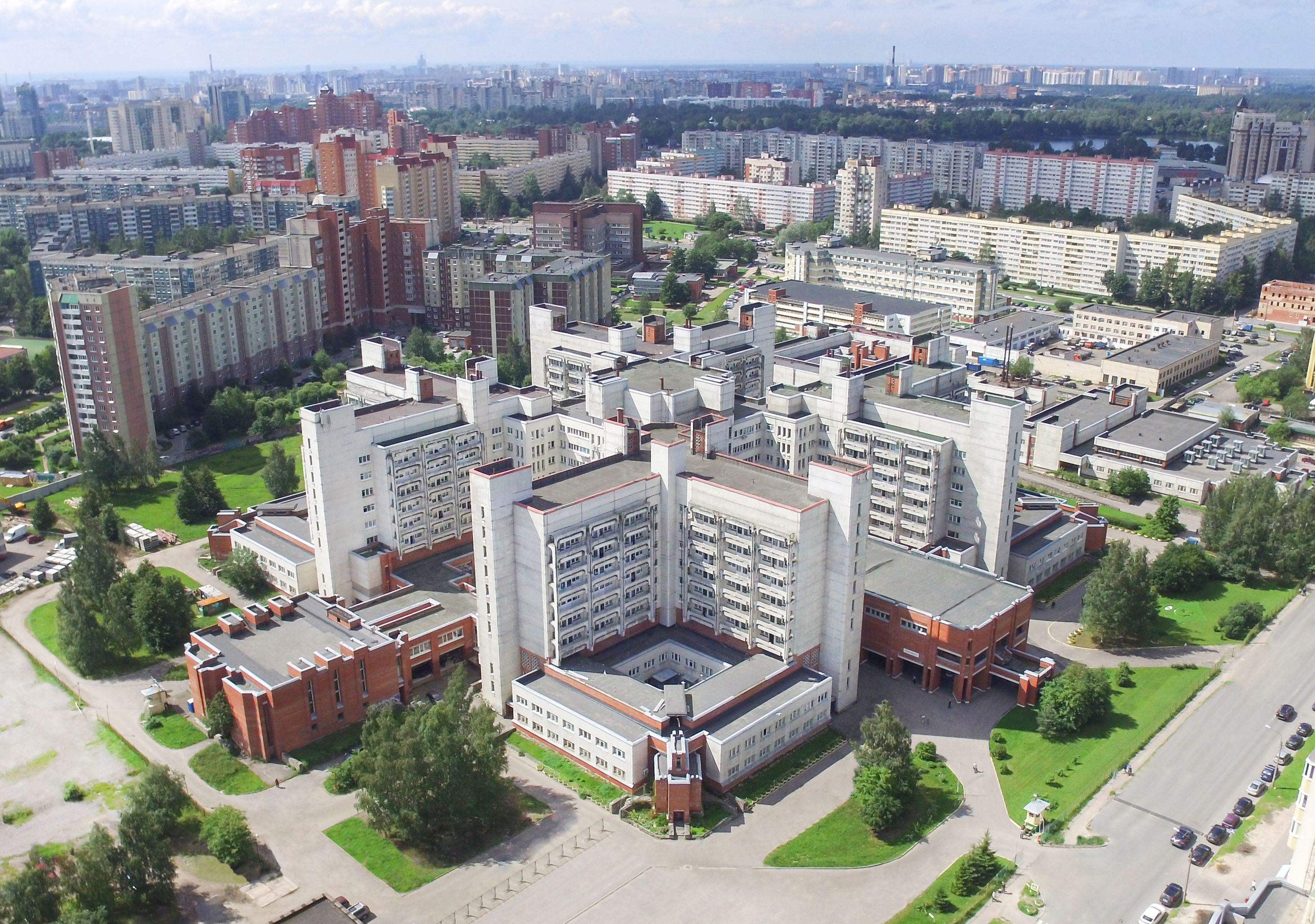 Учебный переулок 3. Городская многопрофильная больница 2 Санкт-Петербург.